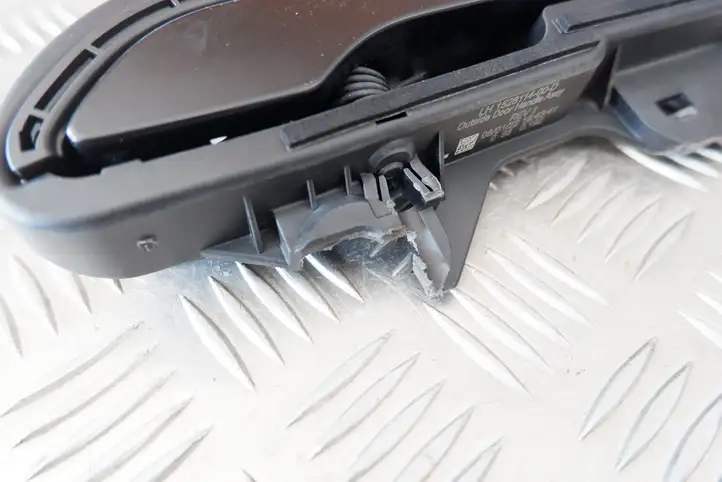 Tesla Model Y (2019 - 2024) 152811400D Наружная ручка двери — фото 7