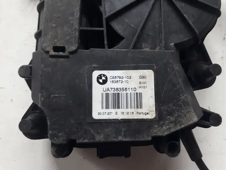 BMW X3 G01 (2018 - 2024) 7383561 Доводчик крышки багажника — фото 3