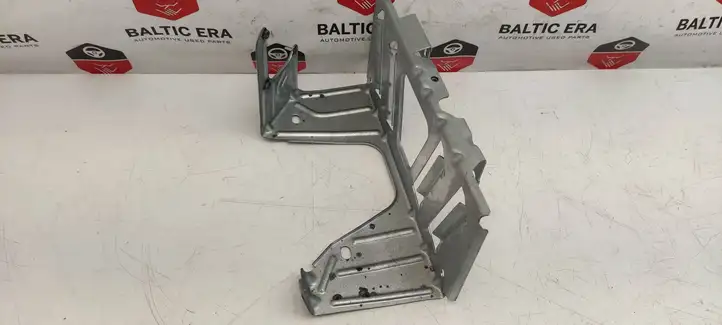 BMW 5 F10 F11 (2009 - 2016) 9174269 Кронштейн усилителя звука — фото 2