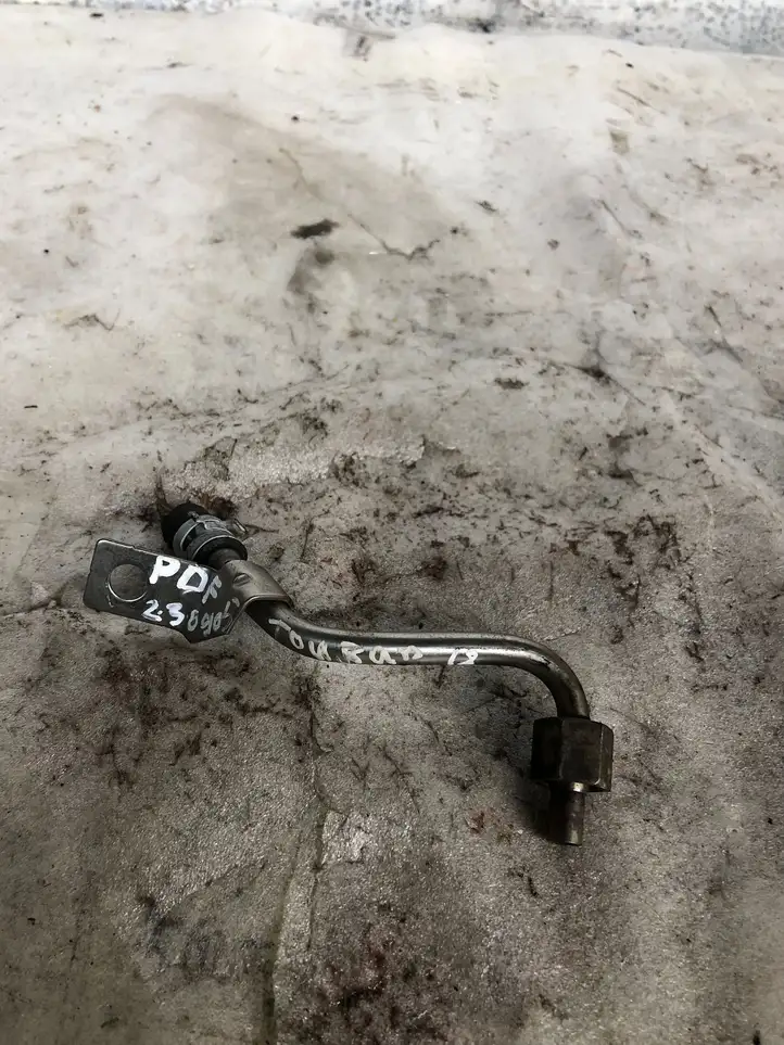 Volkswagen Touran III (2016 - )   Трубка (трубки)/ шланг (шланги)