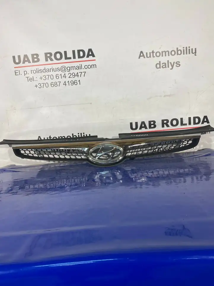 Hyundai i30 (2007 - 2012) 863512R000 Верхняя решетка радиатора — фото 1