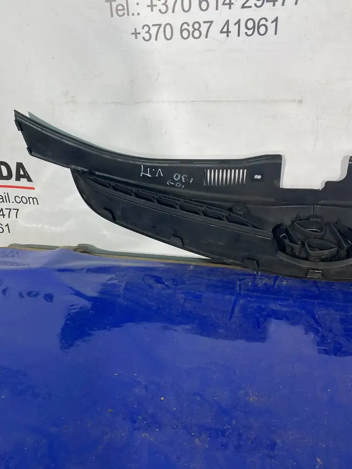 Hyundai i30 (2007 - 2012) 863512R500 Верхняя решетка радиатора — фото 11