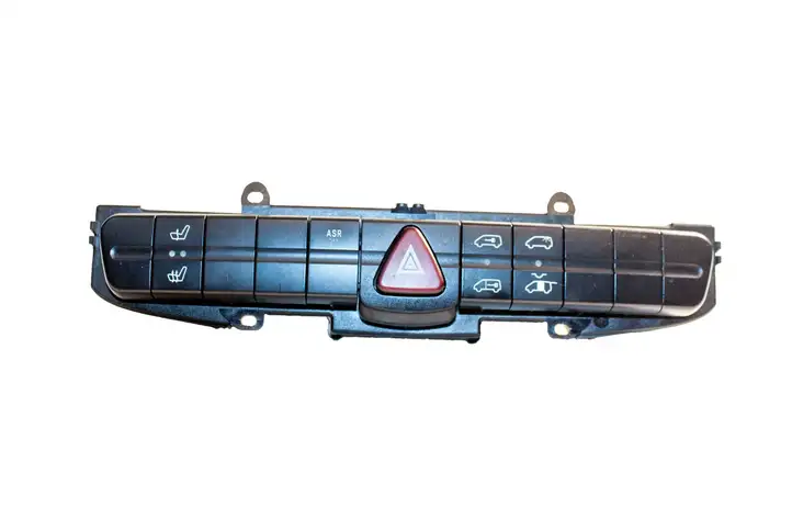 Mercedes-Benz Vito Viano W639 (2003 - 2010) 6395454607 Включатель аварийных фонарей — фото 1