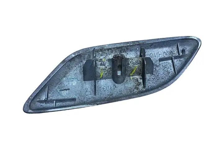Mazda 6 (2009 - 2012) GS1F518G1 Крышка омывателя фар — фото 2