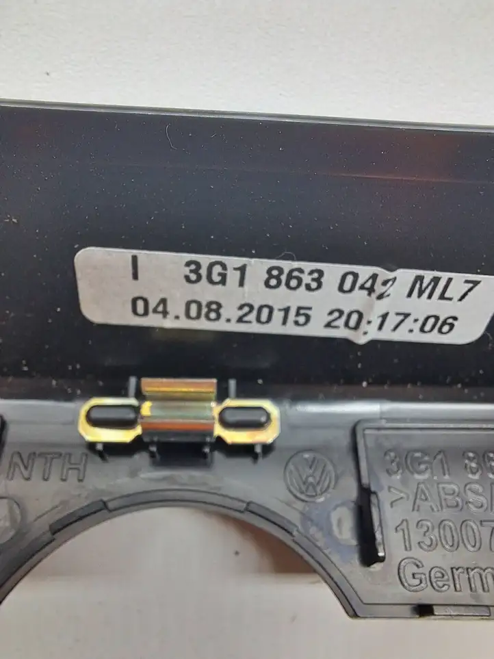 Volkswagen PASSAT B8 (2015 - ) 3G1863041 Отделка блока климат-контроля — фото 3
