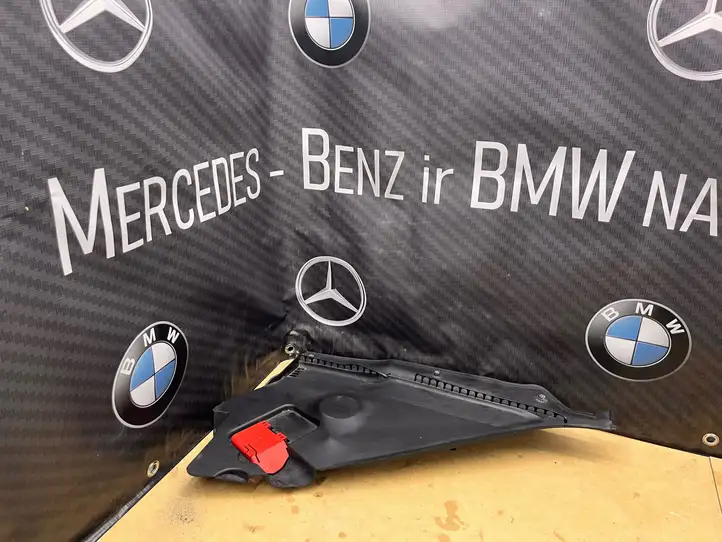 BMW 3 F30 F35 F31 (2012 - 2018) 7258180 Жабо стеклоочистителей — фото 1