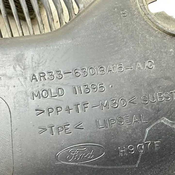 Ford Mustang V (2005 - 2014) AR3363018A14A Жабо стеклоочистителей — фото 10