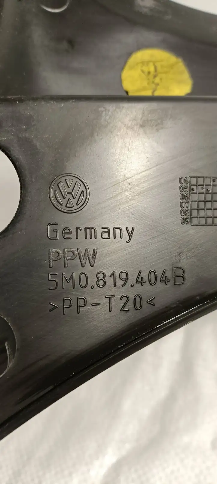 Volkswagen Golf Plus (2004 - 2008) 5M0819404B Жабо стеклоочистителей — фото 7