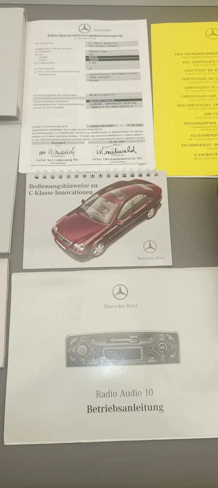 Mercedes-Benz C W203 (2000 - 2007) Прочие детали салона — фото 4