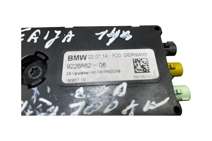BMW 1 F20 F21 (2011 - 2019) 922688206 Усилитель антенны — фото 4
