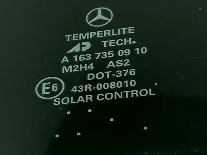 Mercedes-Benz ML W163 (1997 - 2005) A1637350910 Стекло задней двери — фото 4