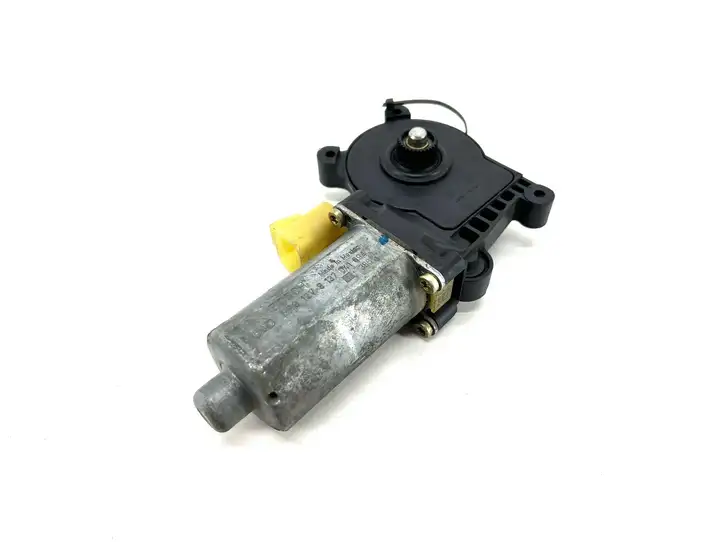 Mercedes-Benz ML W163 (1997 - 2005) 9137041094 Стеклоподъемник задней двери — фото 1