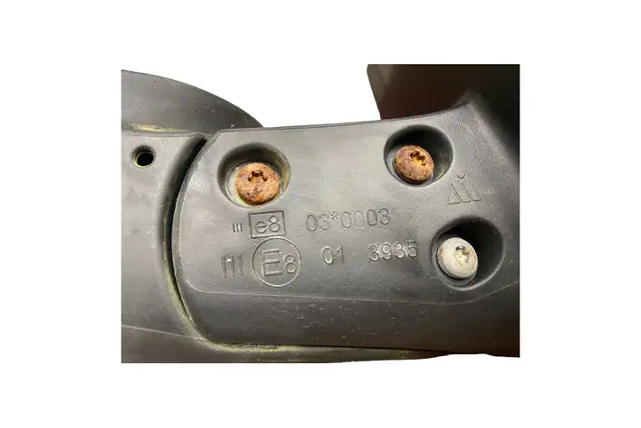 Toyota Yaris (2005 - 2009) E8030003 Боковое зеркало с электроприводом — фото 2