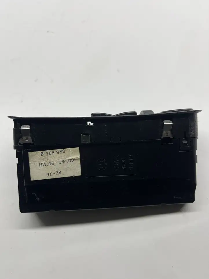 BMW 5 E39 (1996 - 2003) 838988 Кнопка стеклоподъемников — фото 2