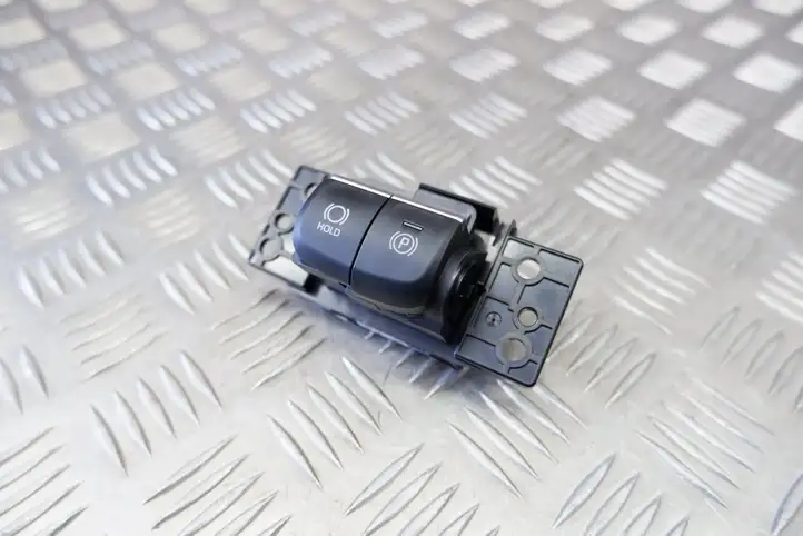 Toyota Corolla E210 E21 (2018 - ) 8439002050 Кнопка ручного тормоза — фото 1