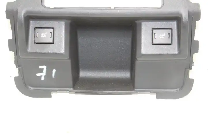 Land Rover Range Rover Sport L320 (2005 - 2009) FHM500060 Включатель обогрева — фото 2