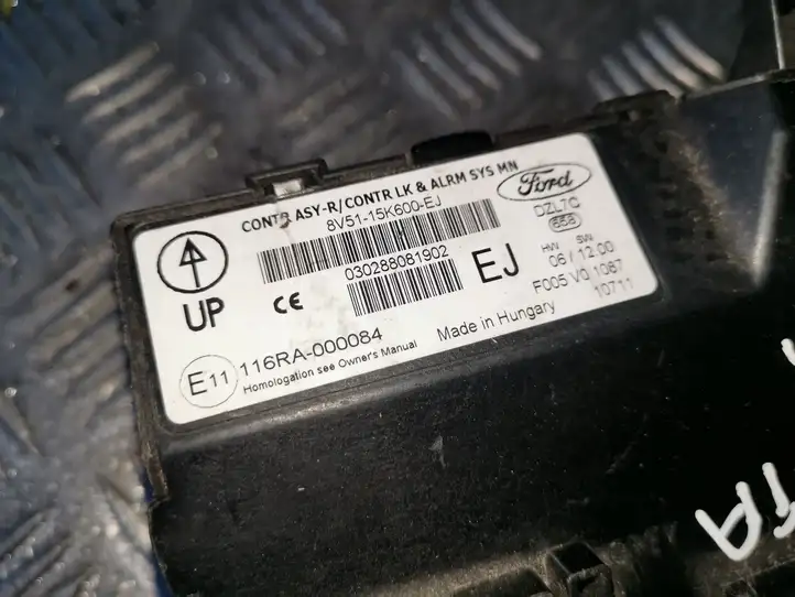Ford Fiesta (2009 - 2012) 8V5115K600EJ Модуль комфорта — фото 2