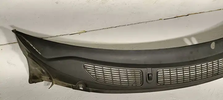 Skoda Roomster (5J) (2010 - 2015) 5J1819403A Жабо стеклоочистителей — фото 4