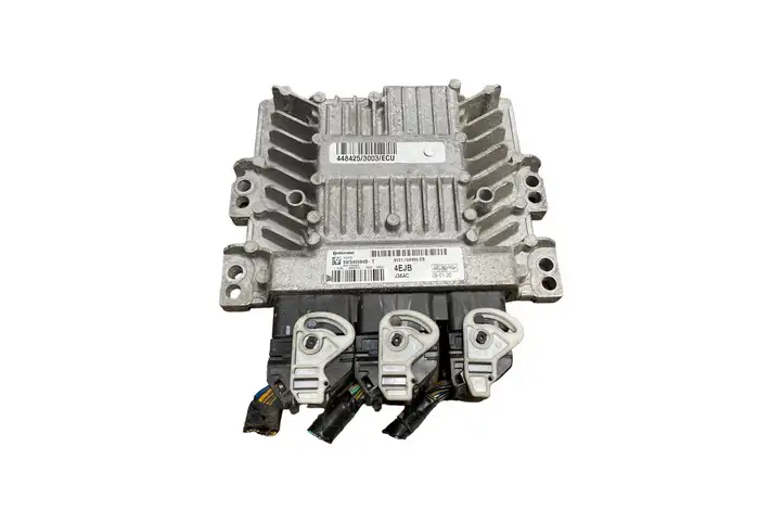 Ford Fiesta (2006 - 2008) 8V2112A650EB Блок управления двигателем (ЭБУ) — фото 1
