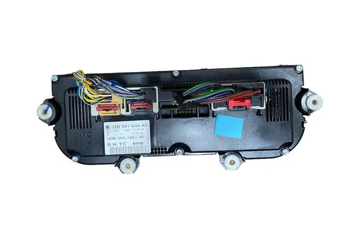 Skoda Octavia Mk2 (1Z) (2004 - 2013) 3T0907044AS Блок управления климат-контролем — фото 3