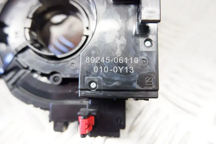 Toyota Highlander XU70 (2019 - ) 8924506110 Контактное кольцо SRS — фото 7