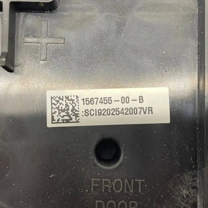 Tesla Model 3 (2017 - 2023) 156745500B Модуль комфорта — фото 4