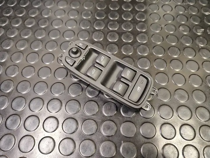 Volvo S60 (2010 - 2013) 31334346 Кнопка стеклоподъемников — фото 2