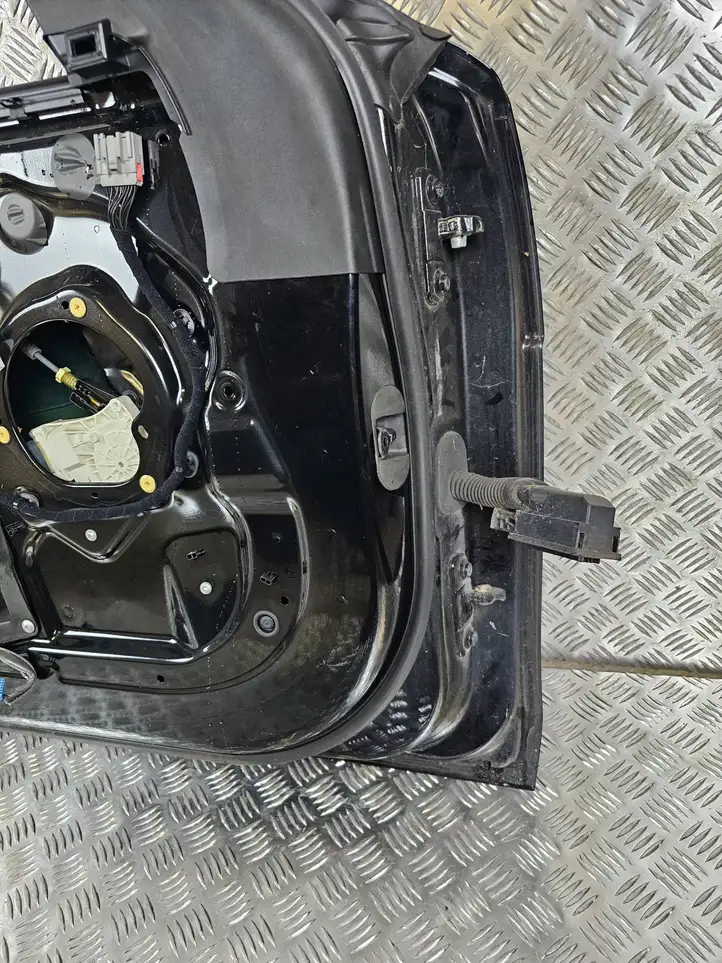 Jaguar XE (2014 - 2019) Дверь — фото 6