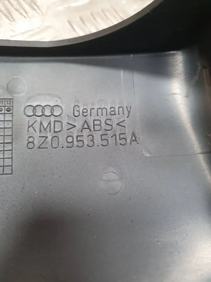 Audi (1999 - 2007) 8Z0953515A Обшивка рулевой колонки — фото 7