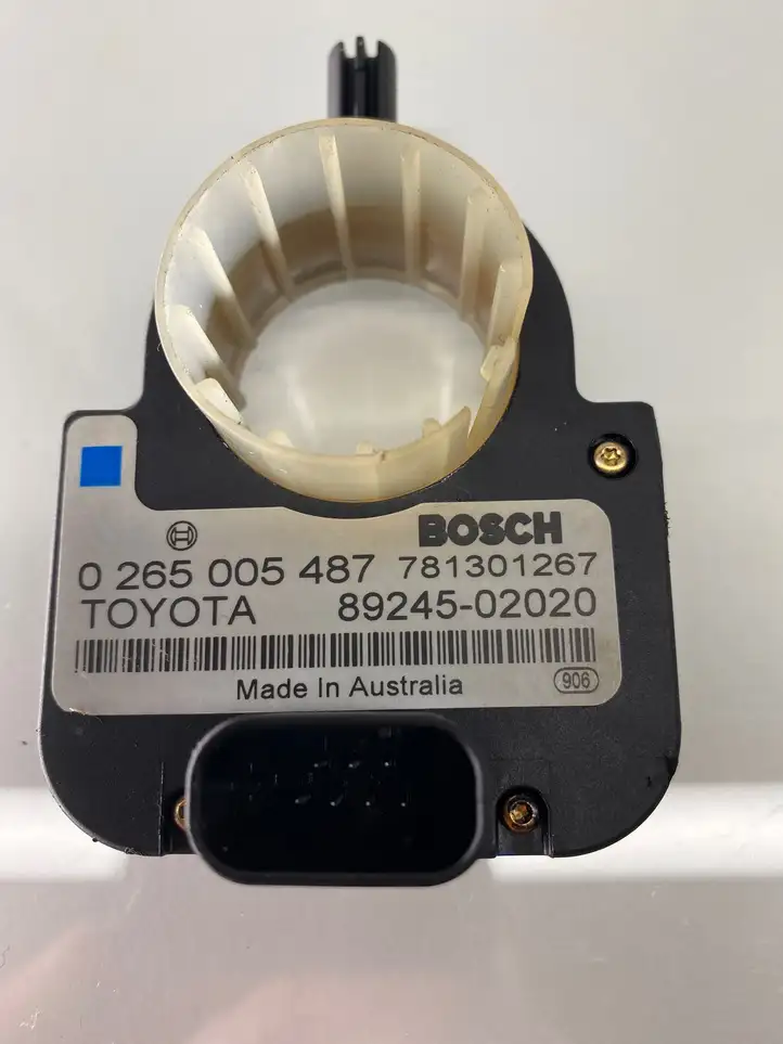 Toyota Avensis T250 (2006 - 2009) 0265005487 Датчик угла поворота руля — фото 4