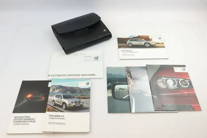 BMW X3 F25 (2010 - 2017) Сервисная книжка — фото 1