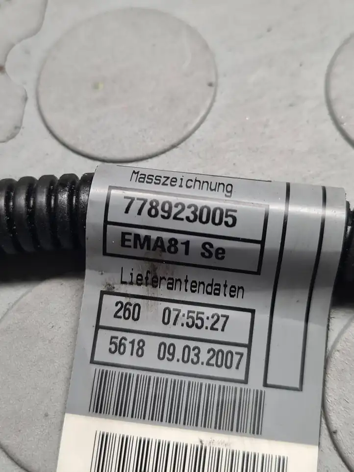 BMW 5 E60 E61 (2004 - 2010) 778923005 Провода свечей накаливания — фото 5