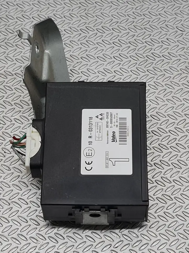 Toyota Aygo AB40 (2014 - 2018) 897400H030 Прочие блоки управления — фото 2