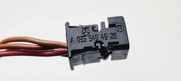 Mercedes-Benz C W203 (2000 - 2007) A0355454528 Прочая электропроводка — фото 3