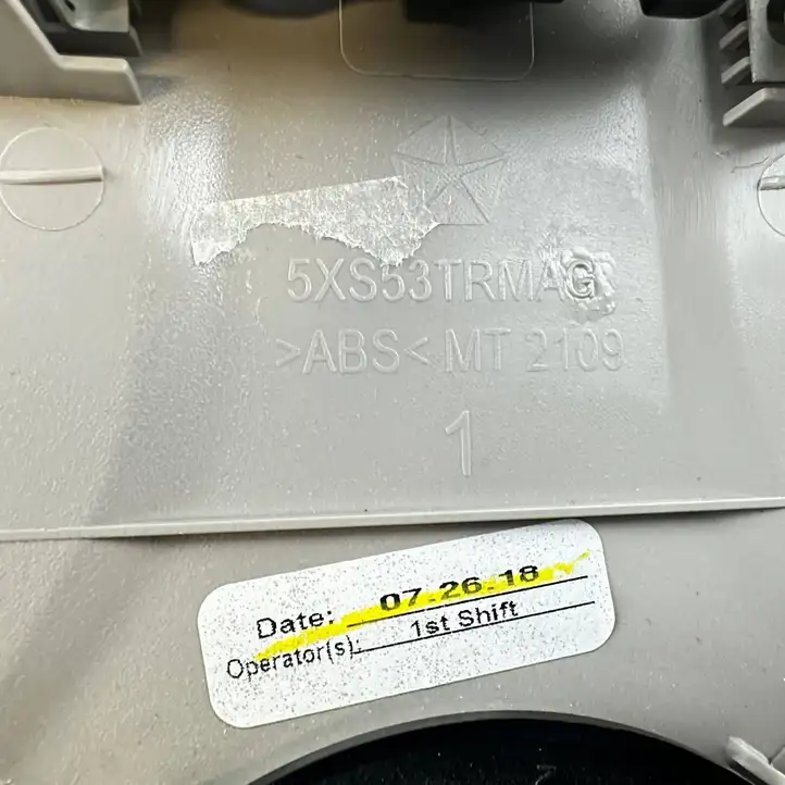 Chrysler Pacifica (2016 - ) 5XS53TRMAGB Вентиляционная решетка крыши — фото 6
