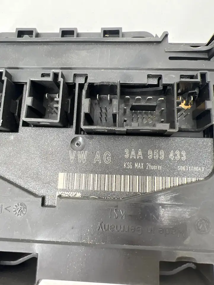 Volkswagen PASSAT B7 (2011 - 2014) 3AA959433 Модуль комфорта — фото 2