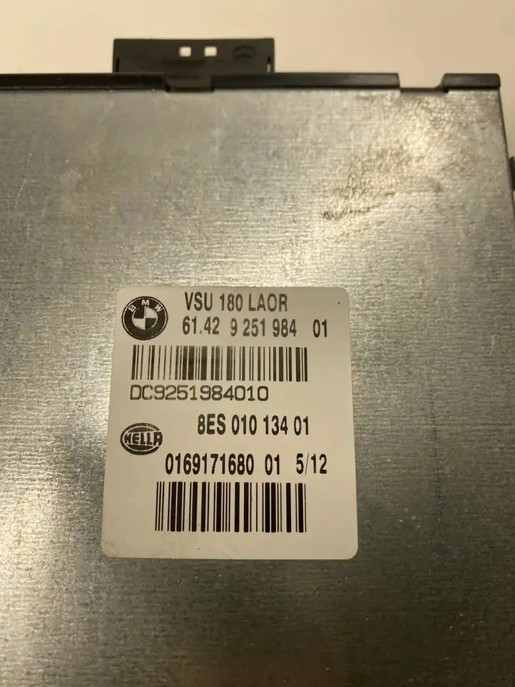 BMW 5 F10 F11 (2009 - 2016) 9251984 Инвертор напряжения — фото 3