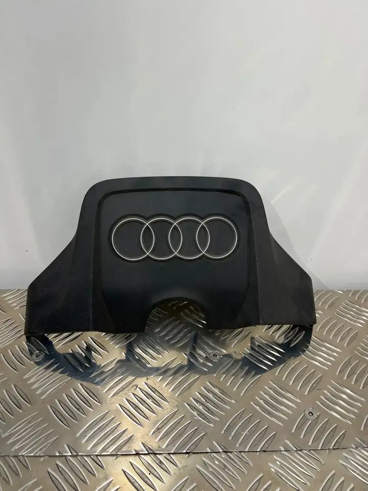 Audi Q5 SQ5 (2012 - 2017) 06E103926N Прочие детали моторного отсека — фото 1