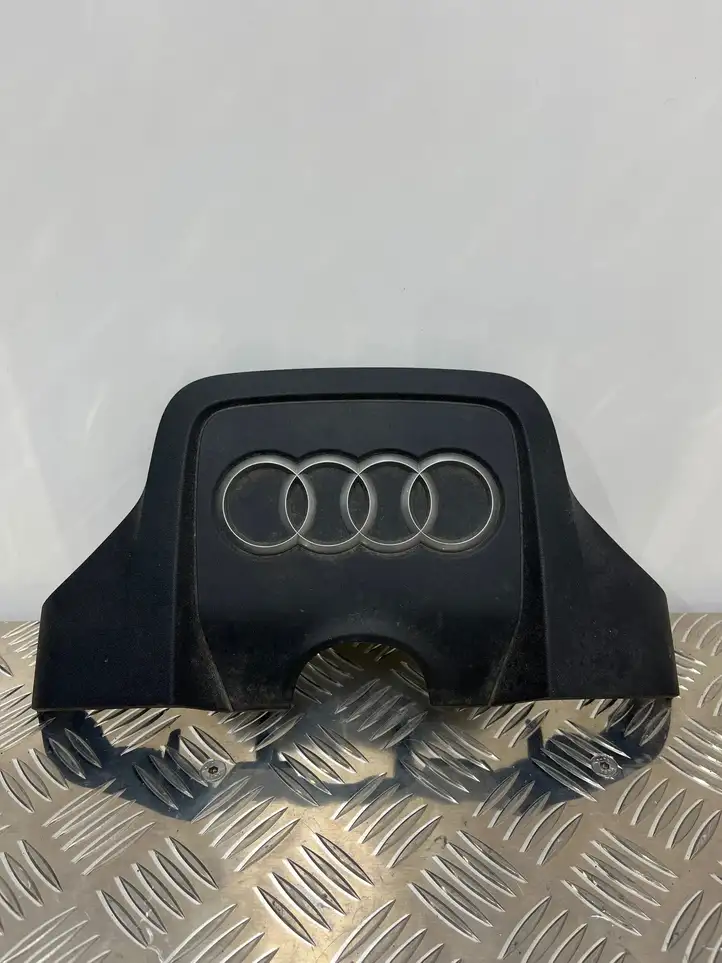 Audi Q5 SQ5 (2012 - 2017) 06E103926N Прочие детали моторного отсека — фото 1