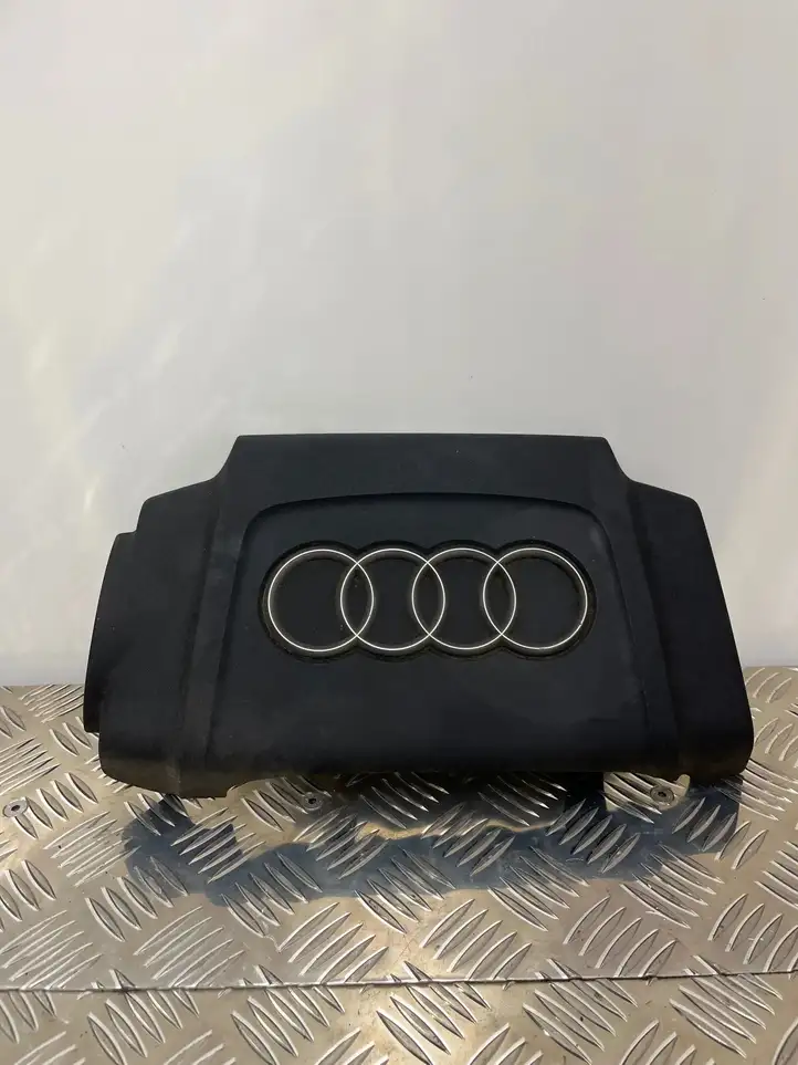 Audi Q5 SQ5 (2008 - 2012) 06E103926L Прочие детали моторного отсека — фото 1