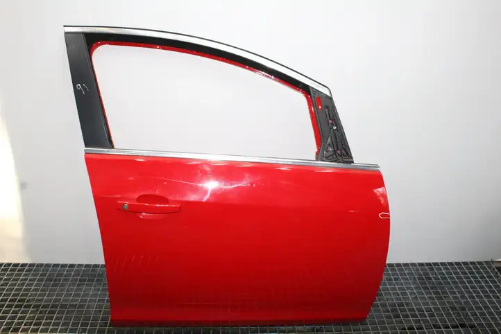 Opel Astra J (2012 - 2015) Дверь — фото 1
