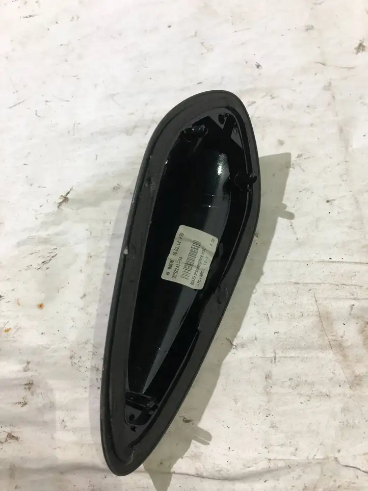 BMW X5 F15 (2013 - 2017) 9252241 Крышка GPS-антенны — фото 2