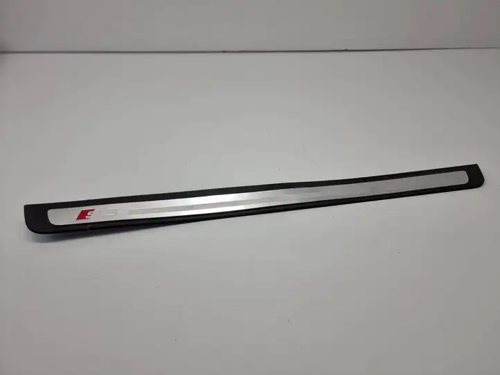 Audi S5 8T (2011 - 2016) 8T0853374 Внутренняя отделка переднего порога — фото 1