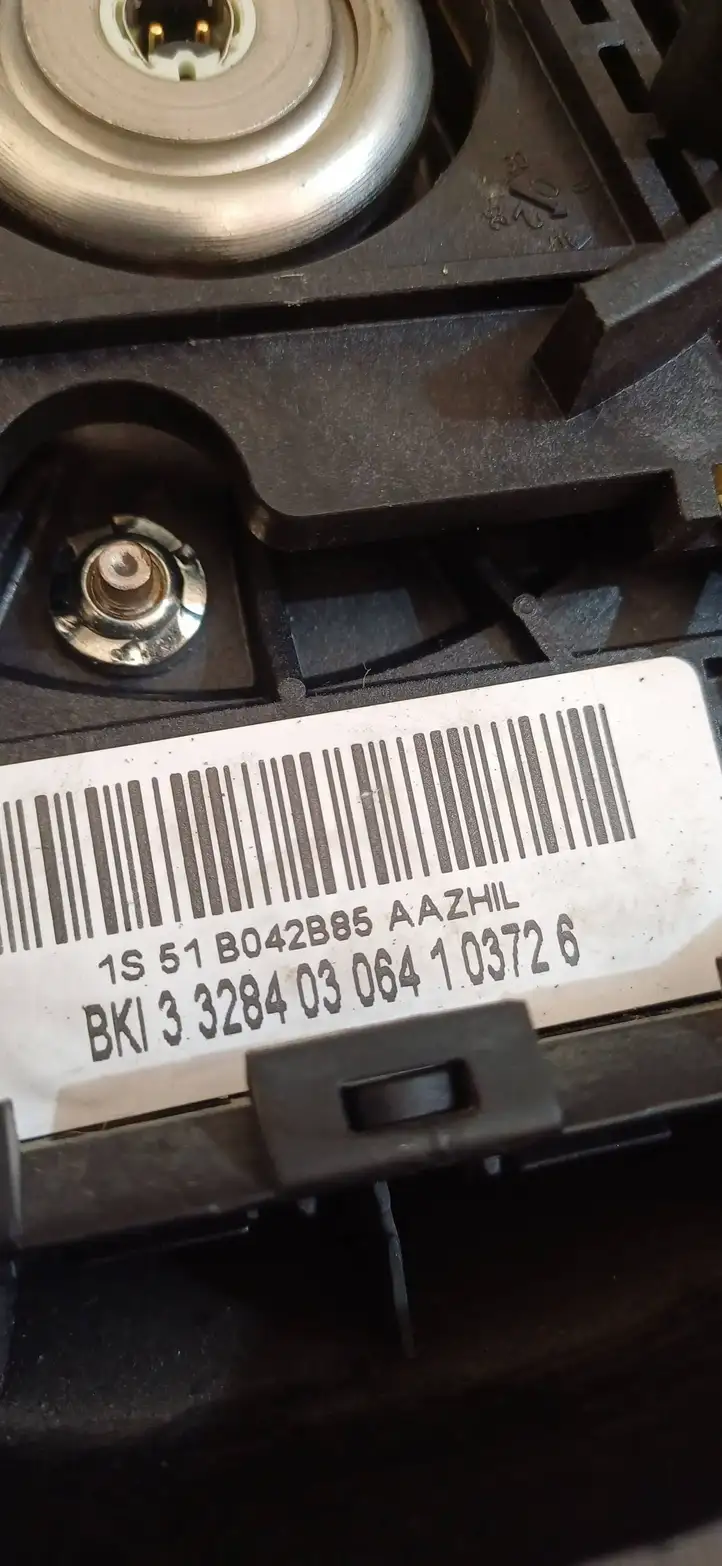 Ford Ka (1996 - 2008) 1S51B042B85 Подушка безопасности руля — фото 3