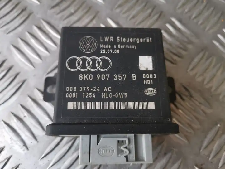 Audi A4 S4 B8 8K (2007 - 2011) 8K0907357B Блок управления светом — фото 3