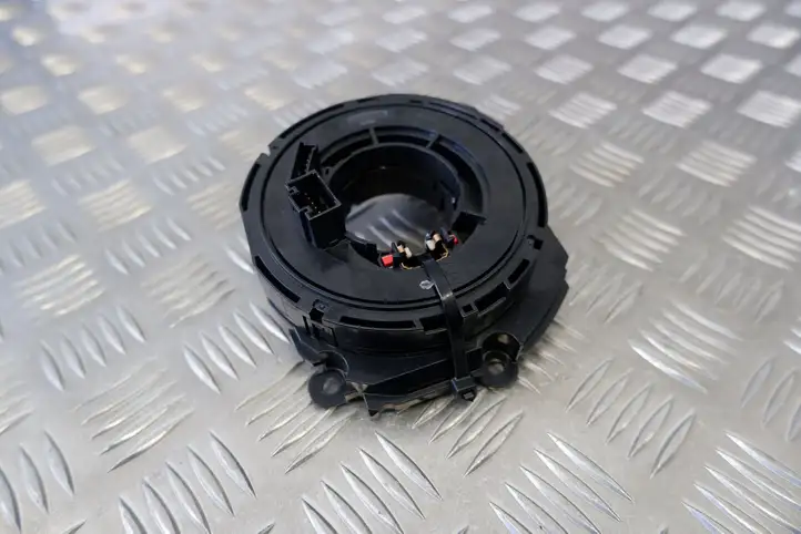 BMW X1 F48 F49 (2015 - 2022) 4216268 Контактное кольцо SRS — фото 6