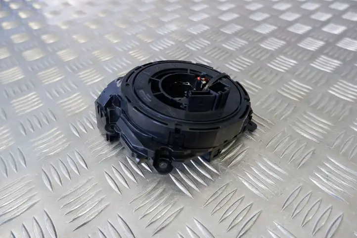 BMW X1 F48 F49 (2015 - 2022) 4216268 Контактное кольцо SRS — фото 7
