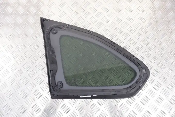 BMW X1 F48 F49 (2015 - 2022) 7406872 Заднее боковое стекло — фото 4