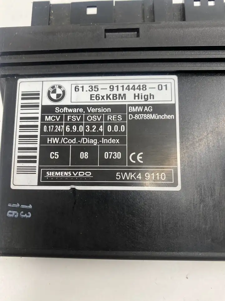 BMW 5 E60 E61 (2004 - 2010) 9114448 Модуль комфорта — фото 3