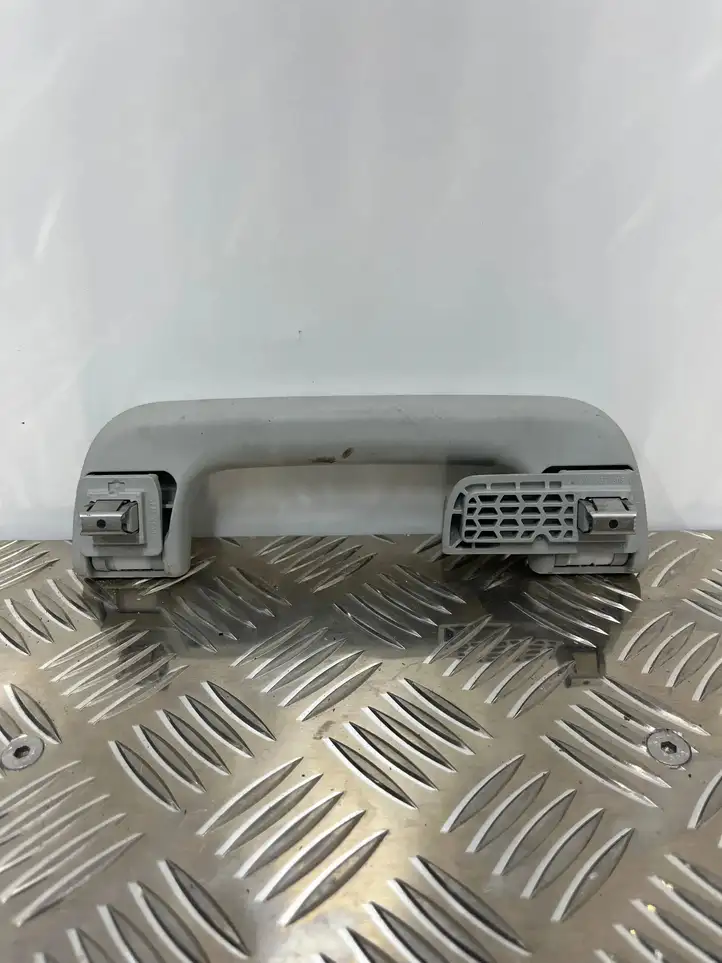 Audi Q5 SQ5 (2012 - 2017) 8R0857608D Потолочная ручка передняя — фото 2